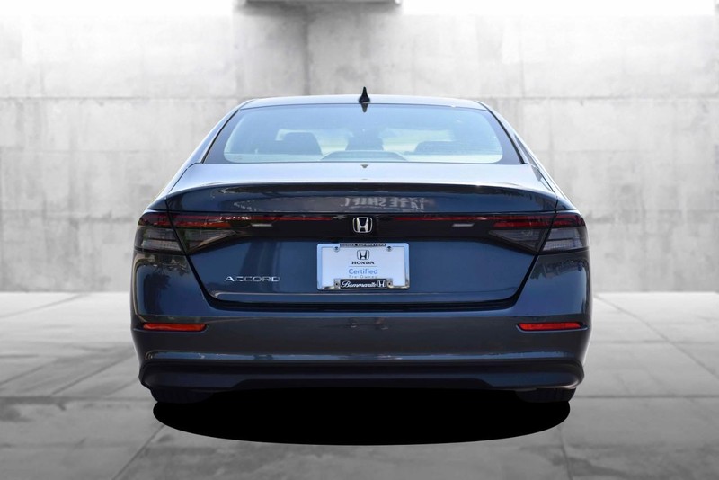 Honda Accord Sedan Vehicle Image 06