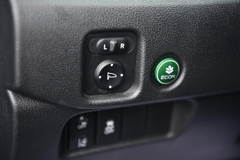 Honda Pilot Vehicle Image 11