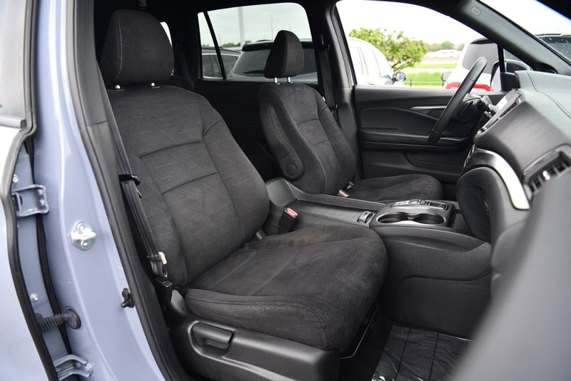 Honda Pilot Vehicle Image 22