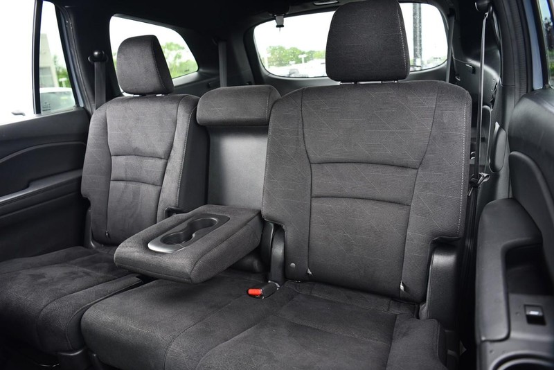 Honda Pilot Vehicle Image 23