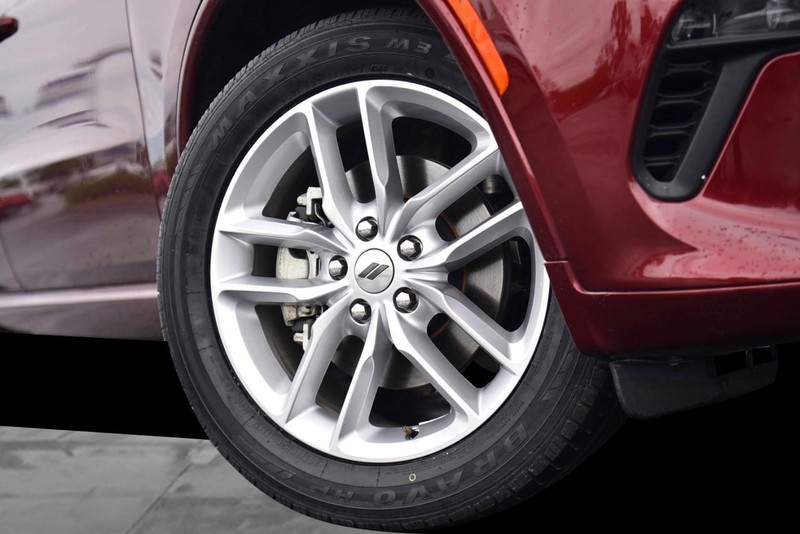 Dodge Durango Vehicle Image 03