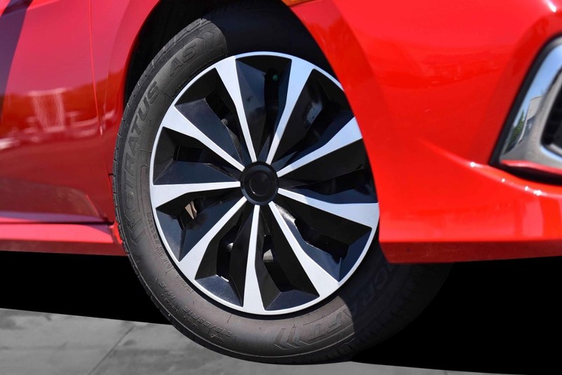 Honda Civic Sedan Vehicle Image 03
