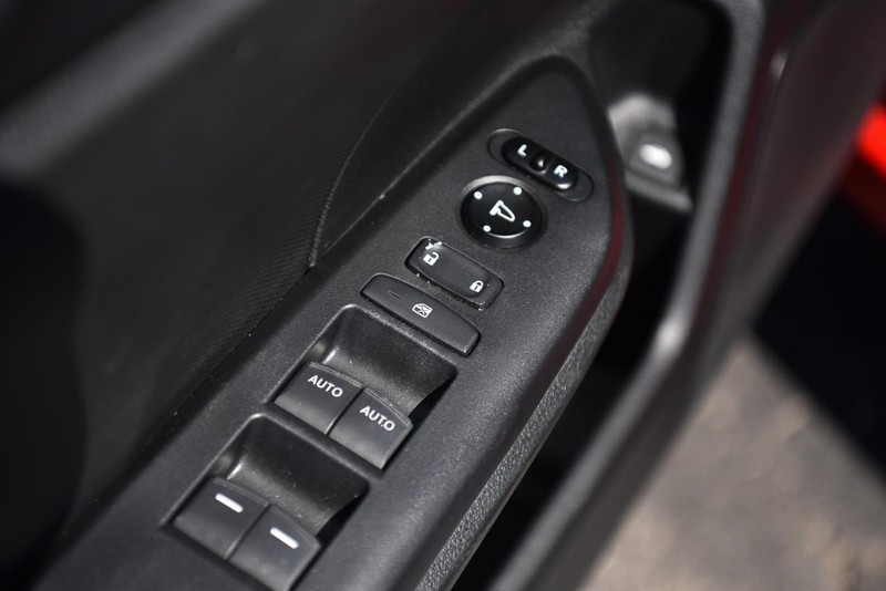 Honda Civic Sedan Vehicle Image 08