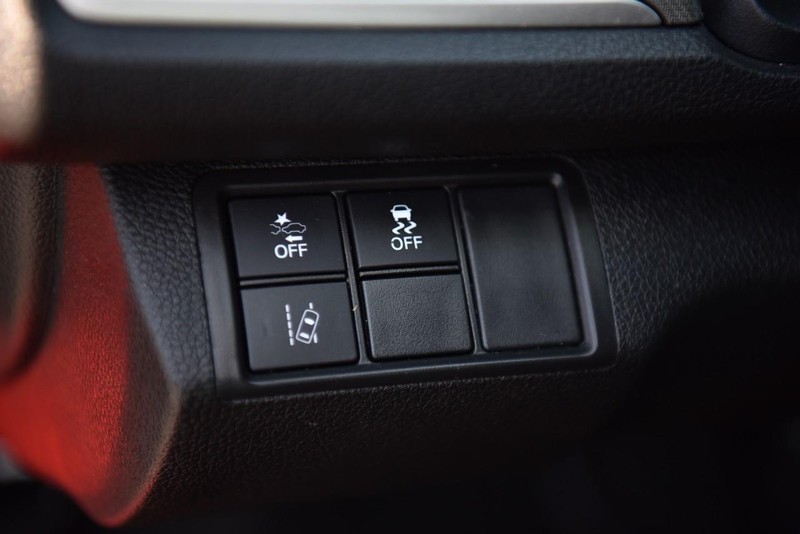 Honda Civic Sedan Vehicle Image 10