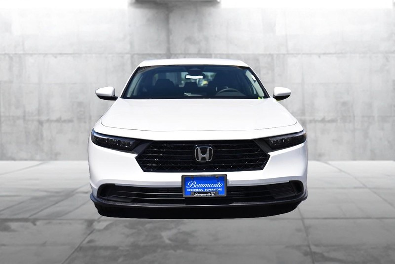 Honda Accord Sedan Vehicle Image 04