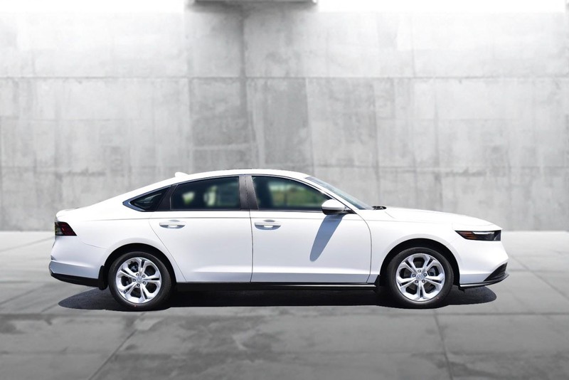Honda Accord Sedan Vehicle Image 05