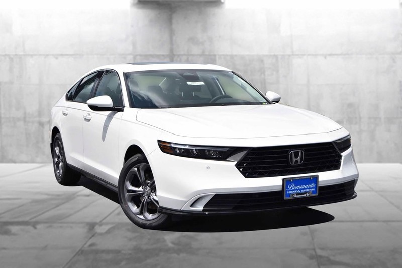 Honda Accord Hybrid Vehicle Image 02