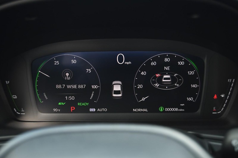 Honda Accord Hybrid Vehicle Image 11