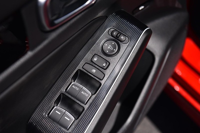 Honda Civic Sedan Hybrid Vehicle Image 09