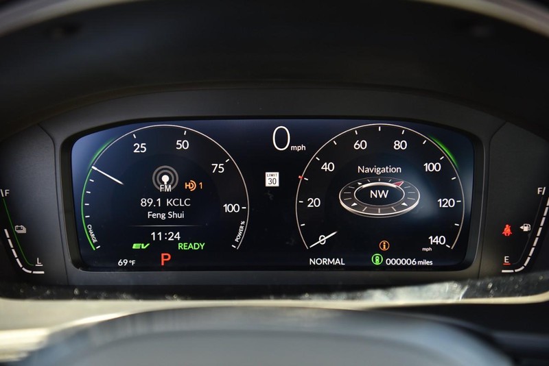Honda Civic Sedan Hybrid Vehicle Image 13