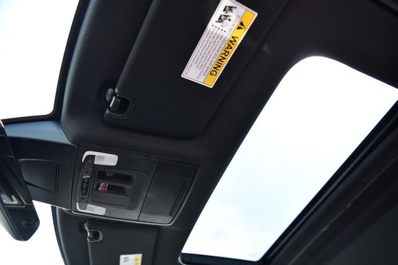 Honda Civic Sedan Hybrid Vehicle Image 24