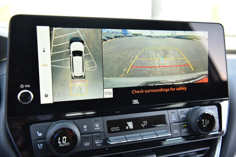 Toyota Grand Highlander Vehicle Image 15