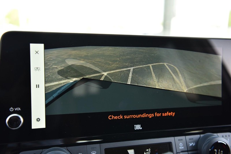 Toyota Grand Highlander Vehicle Image 17