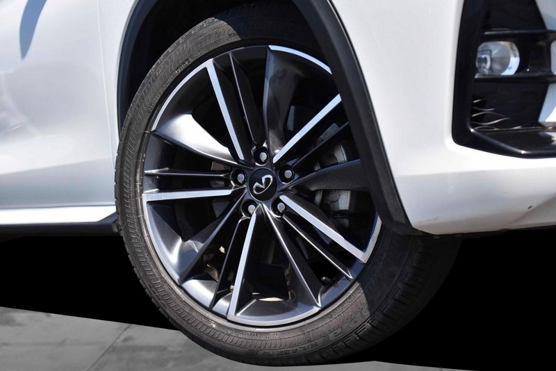 INFINITI QX55 Vehicle Image 03