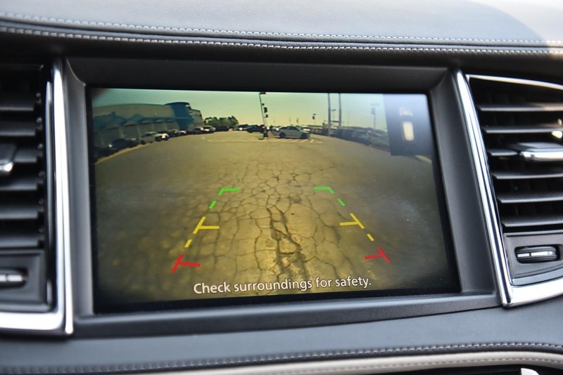 INFINITI QX55 Vehicle Image 13