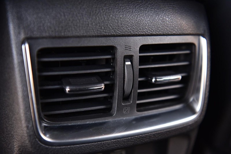 INFINITI QX55 Vehicle Image 27
