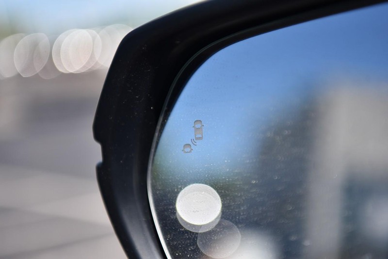 Honda CR-V Vehicle Image 10