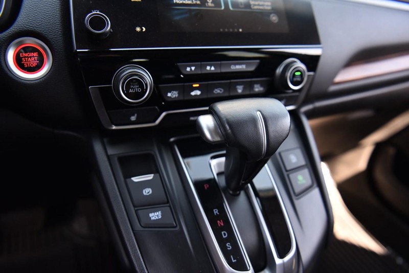 Honda CR-V Vehicle Image 16