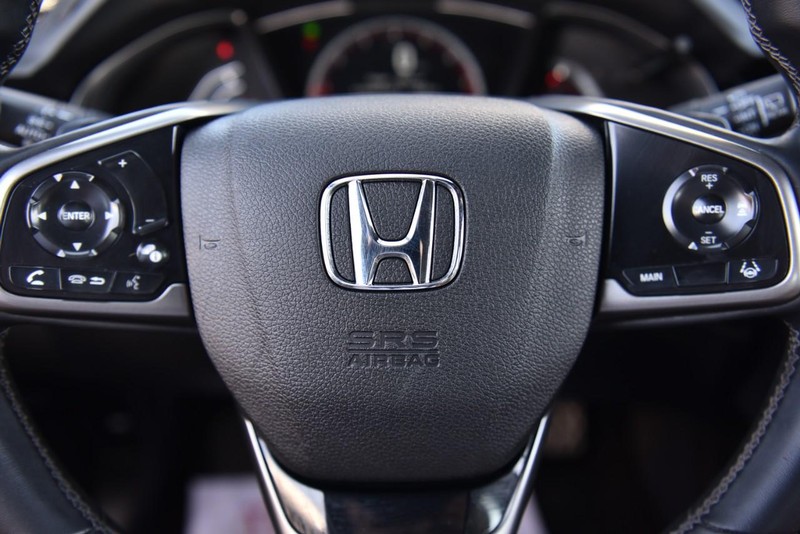 Honda Civic Hatchback Vehicle Image 17