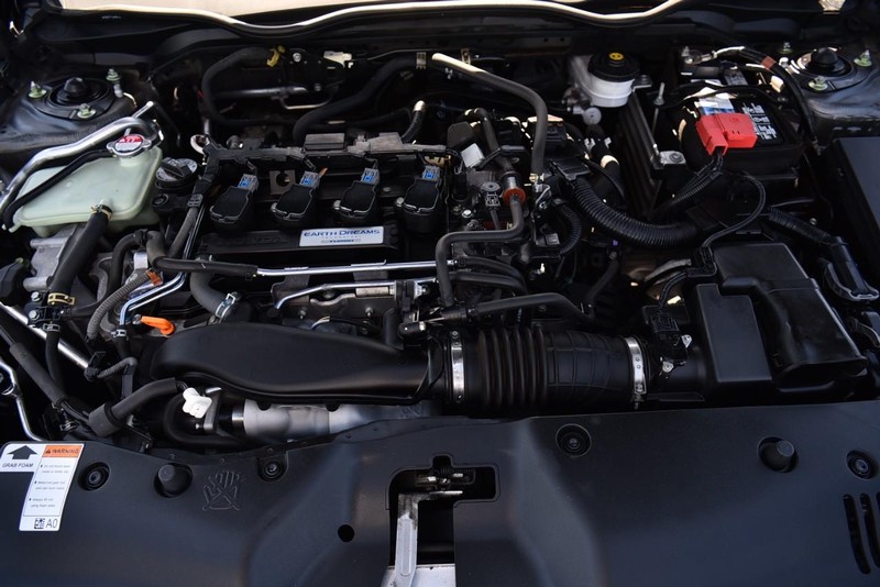 Honda Civic Hatchback Vehicle Image 24