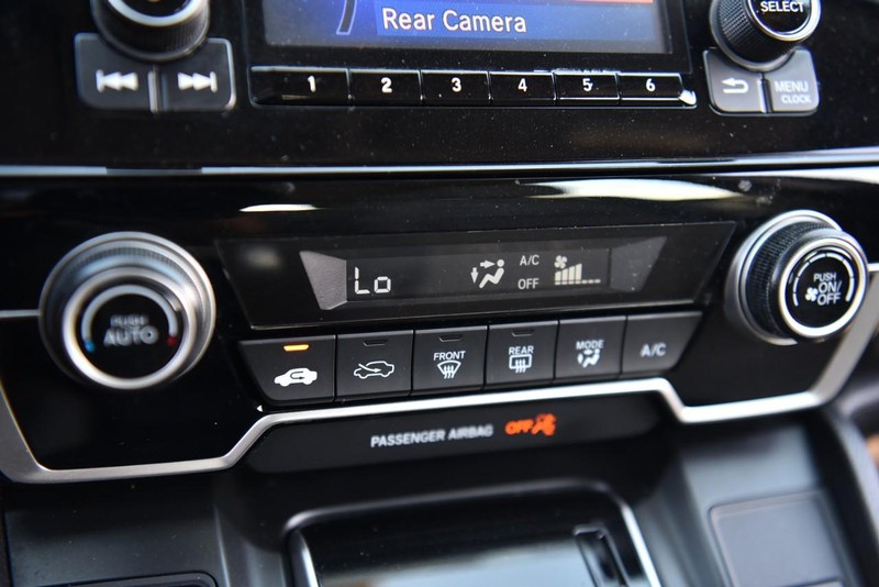 Honda CR-V Vehicle Image 13