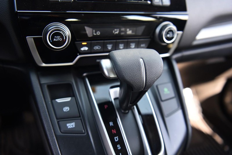 Honda CR-V Vehicle Image 14