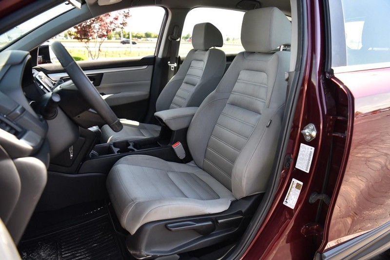 Honda CR-V Vehicle Image 18
