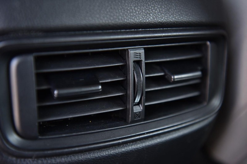 Honda CR-V Vehicle Image 21