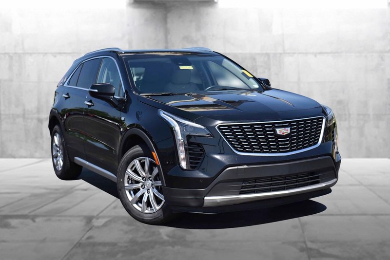 Cadillac XT4 Vehicle Image 02