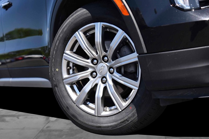 Cadillac XT4 Vehicle Image 03