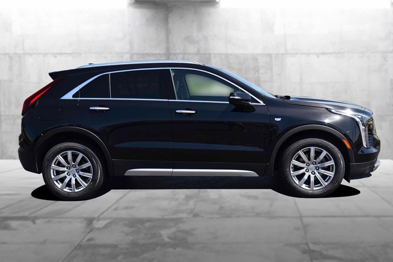 Cadillac XT4 Vehicle Image 05