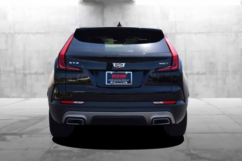 Cadillac XT4 Vehicle Image 06