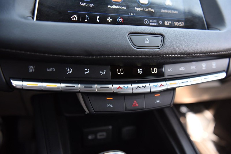 Cadillac XT4 Vehicle Image 15