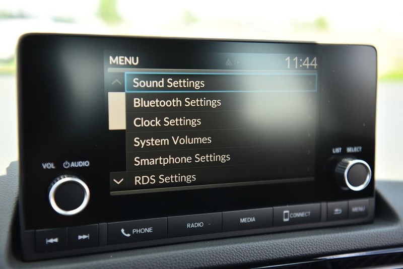 Honda Civic Hatchback Vehicle Image 14
