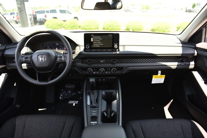 Honda Accord Sedan Vehicle Image 08