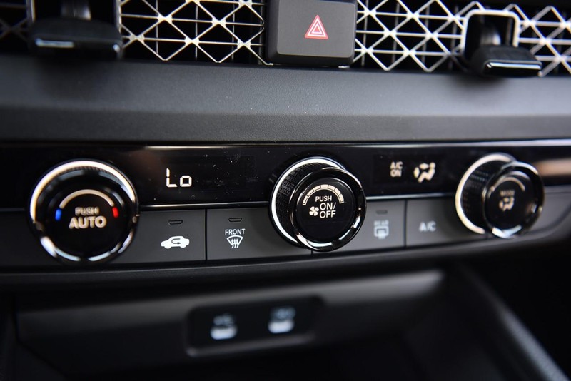 Honda Accord Sedan Vehicle Image 13
