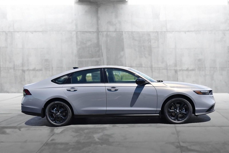 Honda Accord Sedan Vehicle Image 05