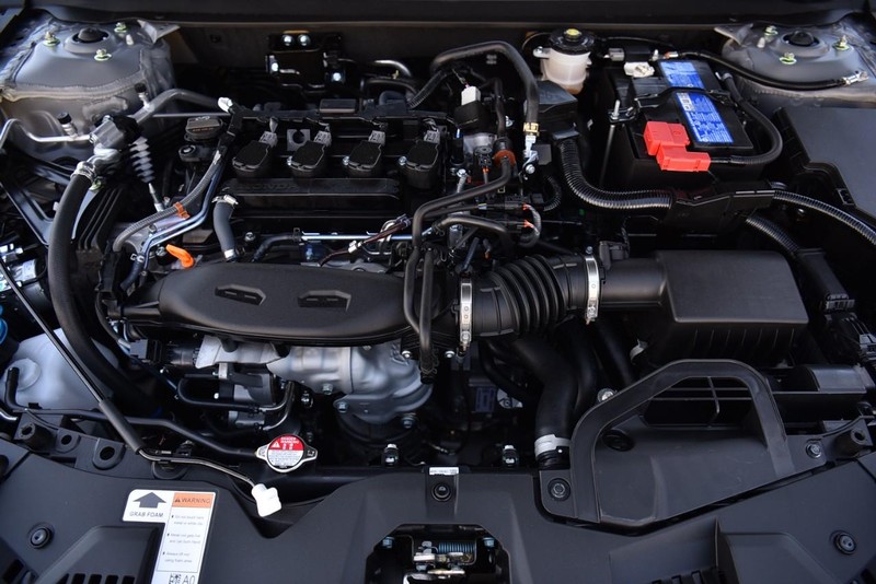 Honda Accord Sedan Vehicle Image 25