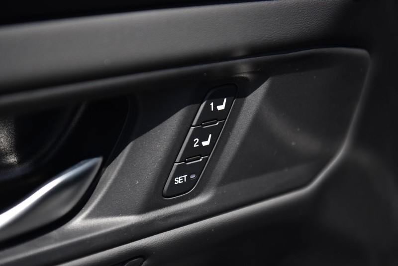 Honda Accord Hybrid Vehicle Image 10