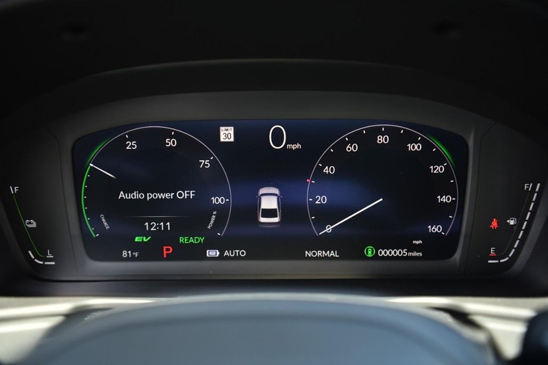 Honda Accord Hybrid Vehicle Image 12