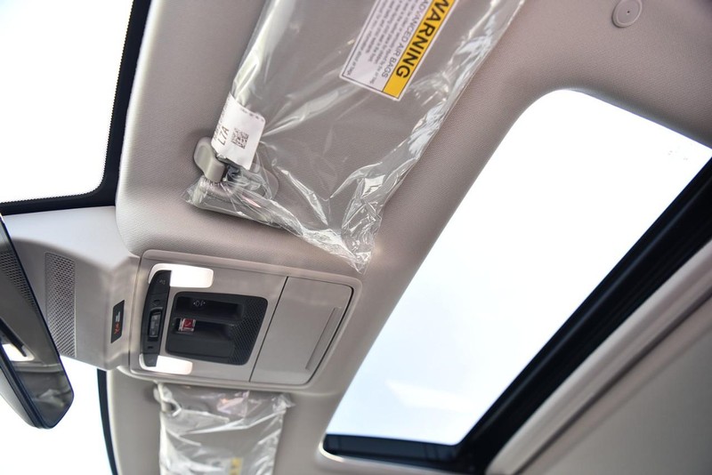 Honda Accord Hybrid Vehicle Image 23