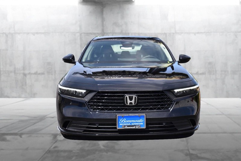 Honda Accord Hybrid Vehicle Image 04
