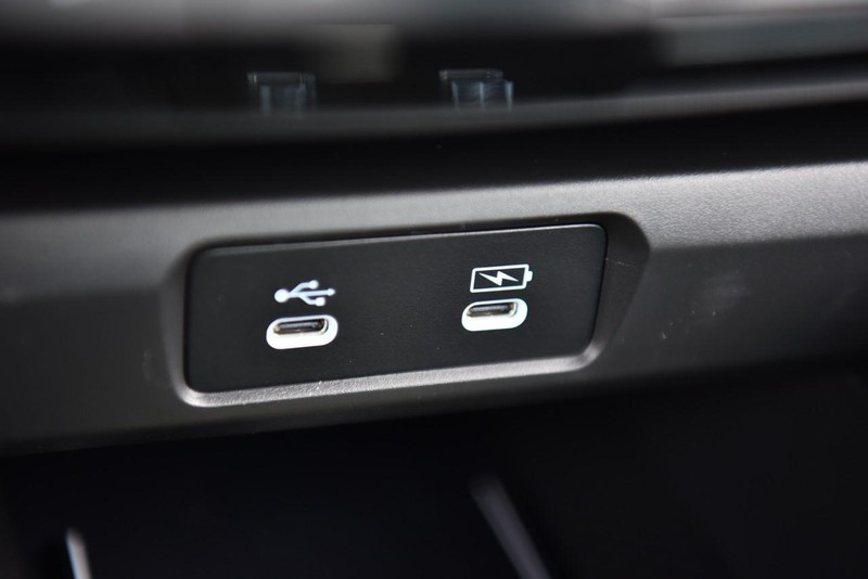 Honda Accord Hybrid Vehicle Image 16