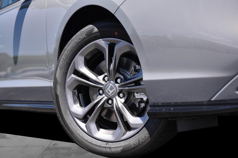 Honda Accord Hybrid Vehicle Image 03