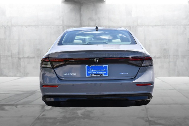 Honda Accord Hybrid Vehicle Image 06