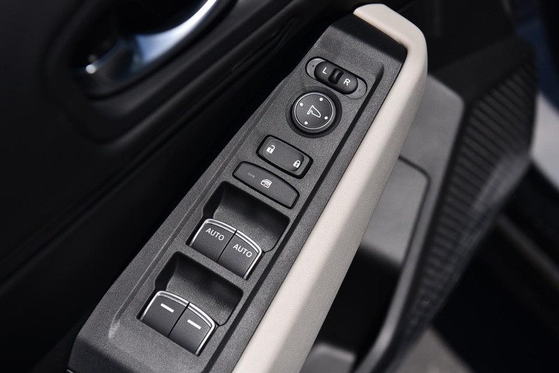 Honda Accord Hybrid Vehicle Image 09