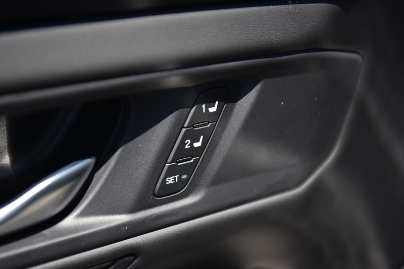 Honda Accord Hybrid Vehicle Image 10