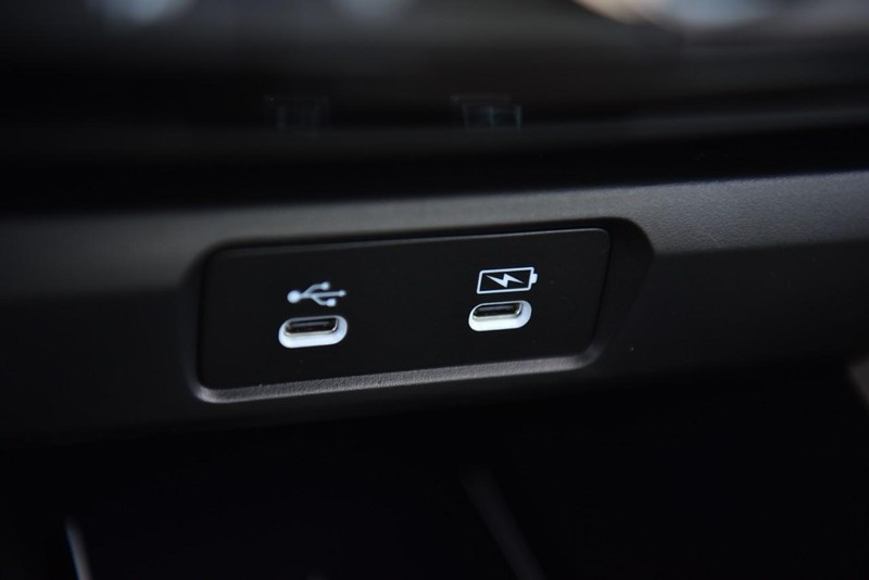 Honda Accord Hybrid Vehicle Image 16