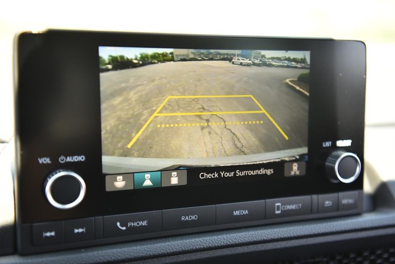 Honda CR-V Hybrid Vehicle Image 13