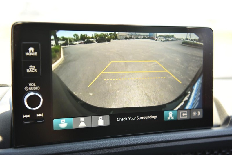 Honda CR-V Hybrid Vehicle Image 14